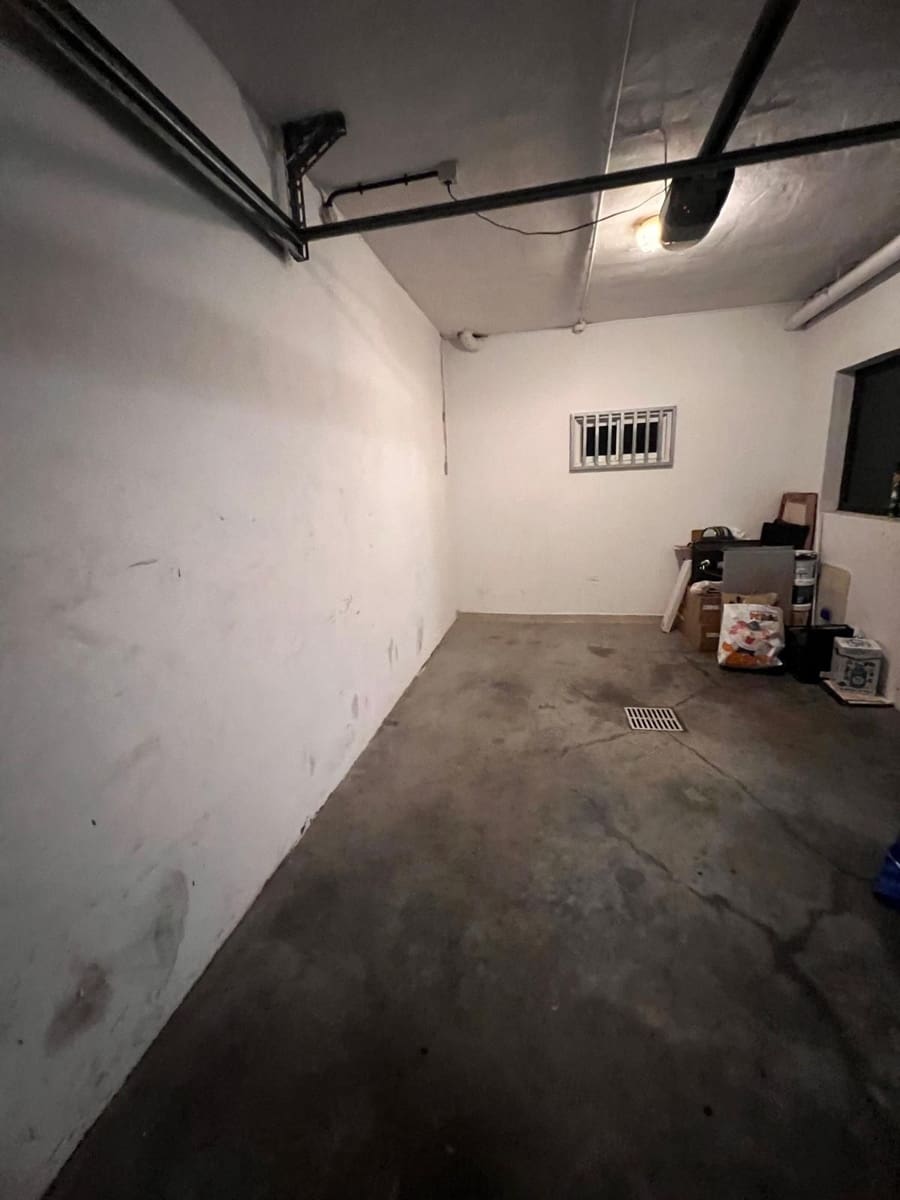 4 soverom Kjedet enebolig til salgs i Adeje med svømmebasseng garasje - € 589 000 (Ref: 9124665)