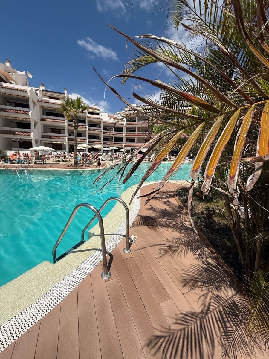 1 bedroom Apartment for sale in Los Cristianos with pool garage - € 315,000 (Ref: 9126610)
