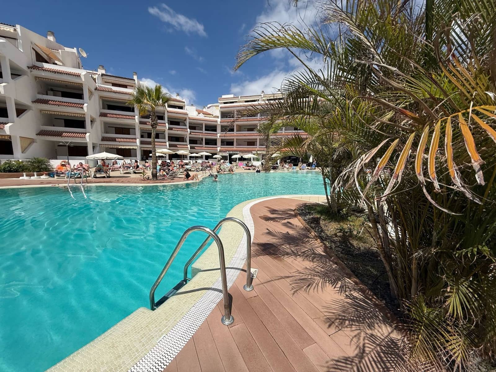 1 bedroom Apartment for sale in Los Cristianos with pool garage - € 315,000 (Ref: 9126610)