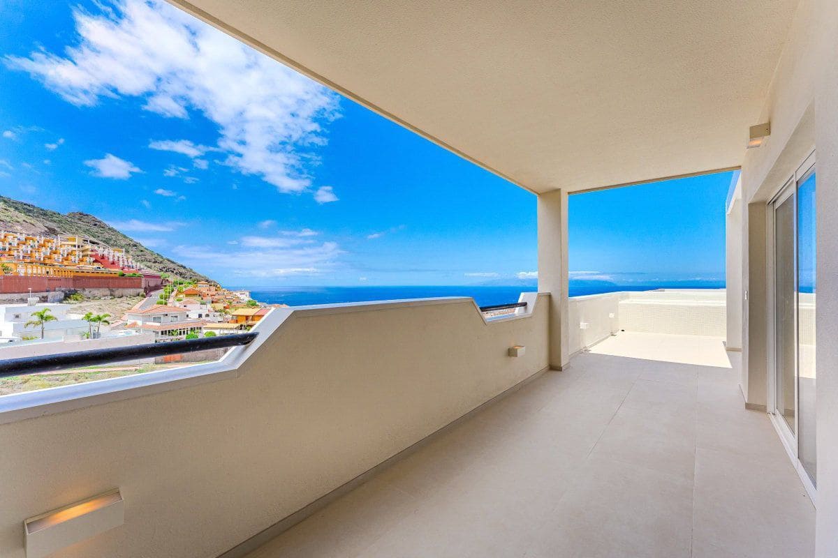 2 soveværelse Penthouse til salg i Torviscas med swimmingpool garage - € 650.000 (Ref: 9126612)