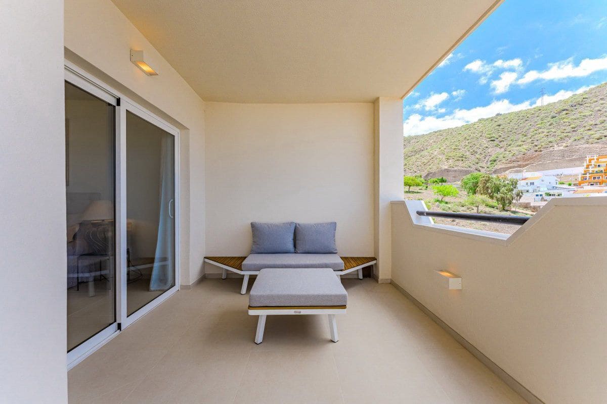 2 soveværelse Penthouse til salg i Torviscas med swimmingpool garage - € 650.000 (Ref: 9126612)