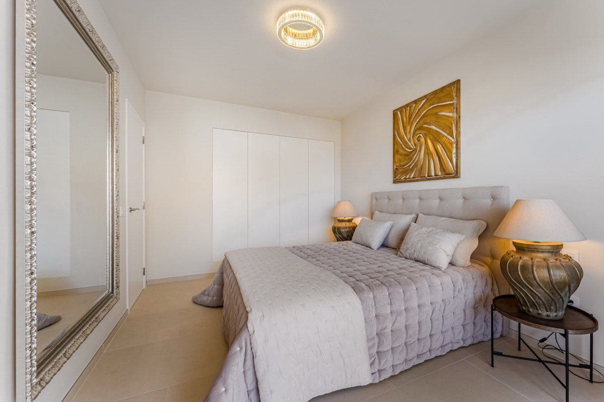 2 soveværelse Penthouse til salg i Torviscas med swimmingpool garage - € 650.000 (Ref: 9126612)