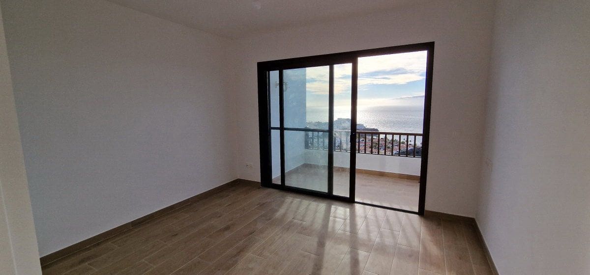2 soverom Penthouse til salgs i Los Gigantes med svømmebasseng - € 575 000 (Ref: 9128001)