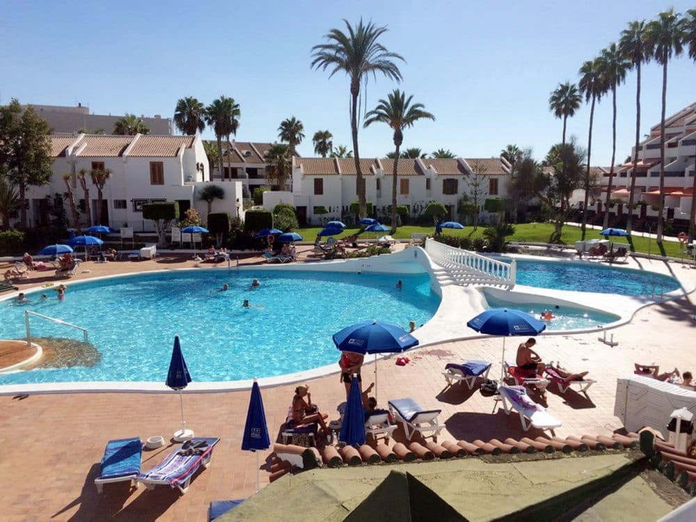 1 quarto Casa em Banda para venda em Playa de las Americas com piscina - 370 000 € (Ref: 9129511)