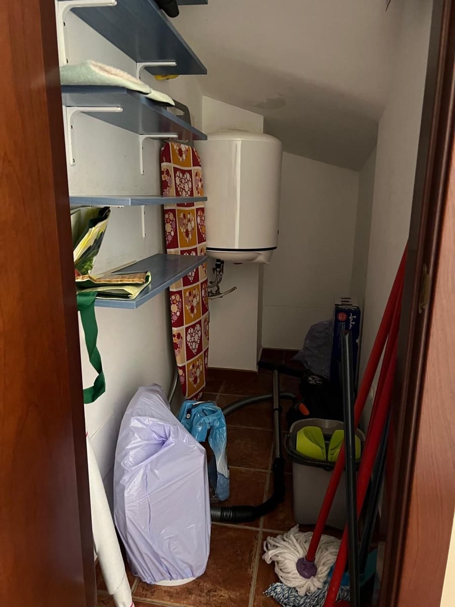 2 soverom Kjedet enebolig til salgs i El Medano med svømmebasseng garasje - € 390 000 (Ref: 9141418)