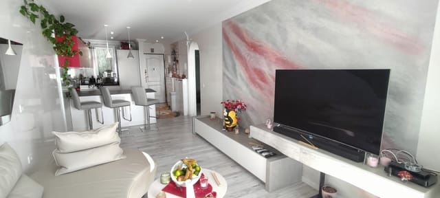 2 soverom Leilighet til salgs i Torviscas, Adeje med svømmebasseng garasje - € 425 000 (Ref: 9145267)