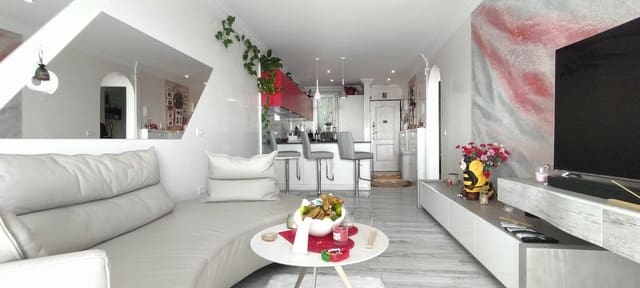 2 soverom Leilighet til salgs i Torviscas, Adeje med svømmebasseng garasje - € 425 000 (Ref: 9145267)