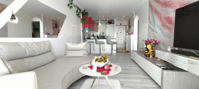 2 soverom Leilighet til salgs i Torviscas, Adeje med svømmebasseng garasje - € 425 000 (Ref: 9145267)