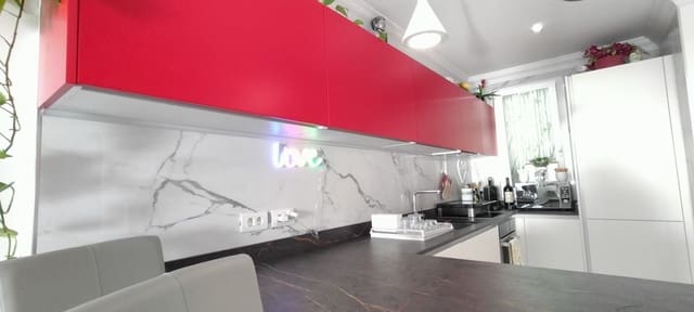 2 soverom Leilighet til salgs i Torviscas, Adeje med svømmebasseng garasje - € 425 000 (Ref: 9145267)