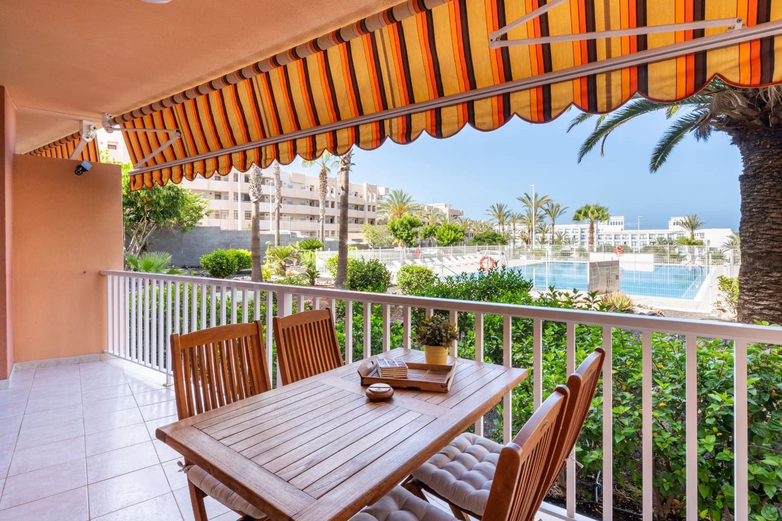 1 soverom Leilighet til salgs i Playa Paraiso med svømmebasseng garasje - € 259 000 (Ref: 9148950)