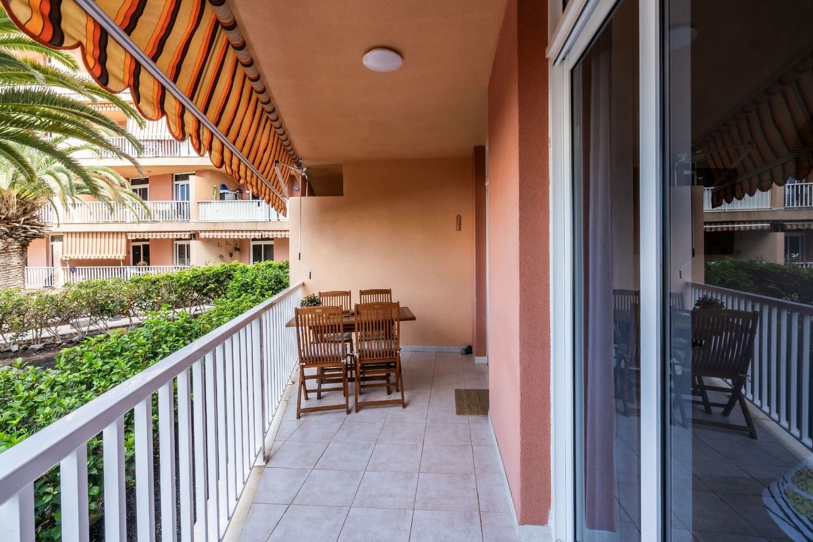 1 soverom Leilighet til salgs i Playa Paraiso med svømmebasseng garasje - € 259 000 (Ref: 9148950)