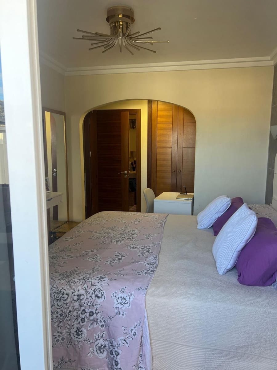 3 soveværelse Villa til salg i Los Cristianos med garage - € 690.000 (Ref: 9151734)