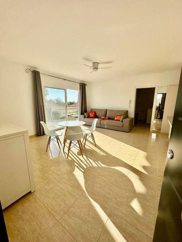 3 soveværelse Villa til leje i Callao Salvaje med swimmingpool - € 2.600 (Ref: 9162066)