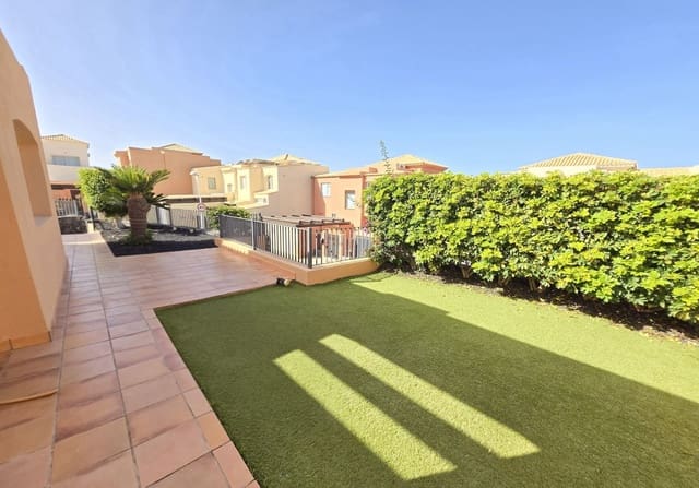 3 soveværelse Villa til leje i Costa Adeje, Adeje med swimmingpool - € 4.500 (Ref: 9163534)