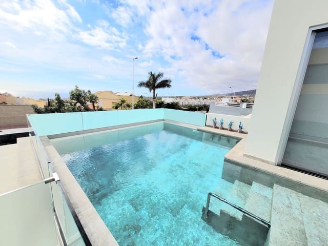 4 soveværelse Semi-Rækkehus til leje i El Madroñal, Adeje med swimmingpool - € 5.400 (Ref: 9163535)