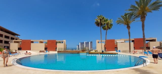 2 slaapkamer Huis te koop in Playa Paraiso, Adeje met zwembad garage - € 365.000 (Ref: 9165536)
