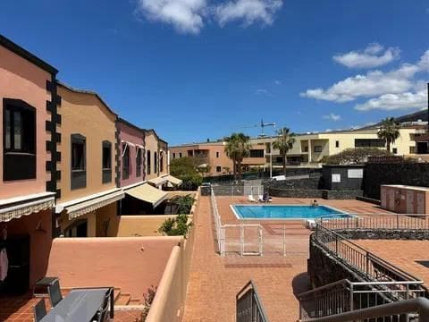 3 sypialnia Dom na sprzedaż w Adeje z garażem - 575 000 € (Ref: 9180814)