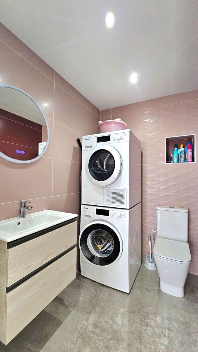 6 soveværelse Finca/Landehus til salg i Guia de Isora med swimmingpool - € 1.200.000 (Ref: 9188103)