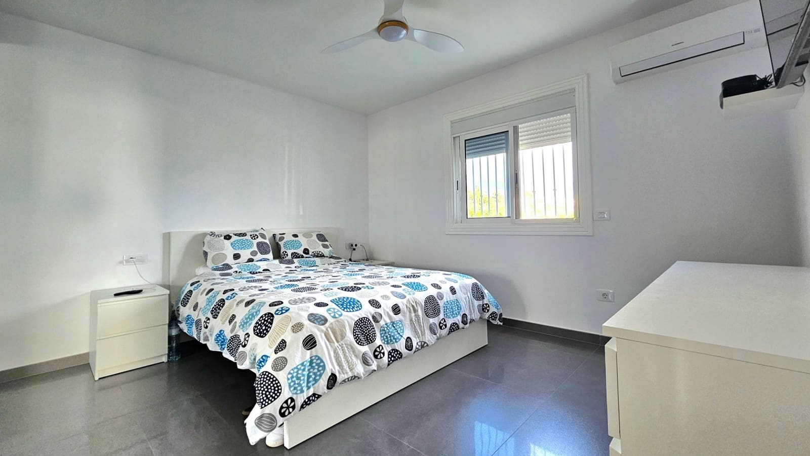 6 soveværelse Finca/Landehus til salg i Guia de Isora med swimmingpool - € 1.200.000 (Ref: 9188103)