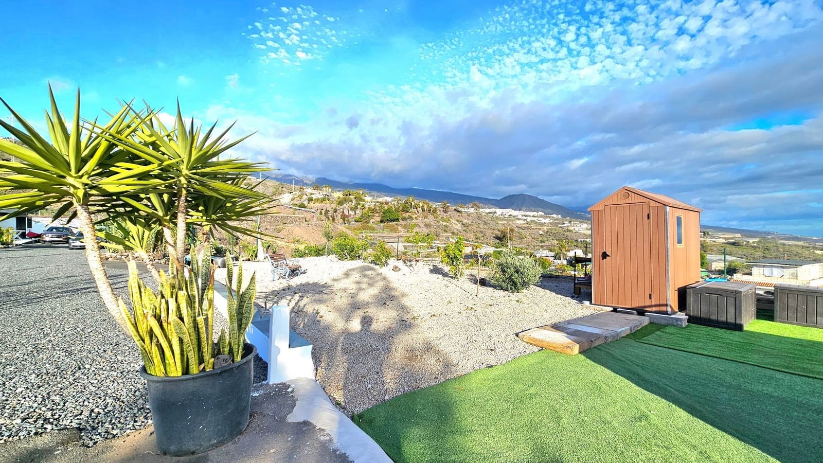 6 soveværelse Finca/Landehus til salg i Guia de Isora med swimmingpool - € 1.200.000 (Ref: 9188103)