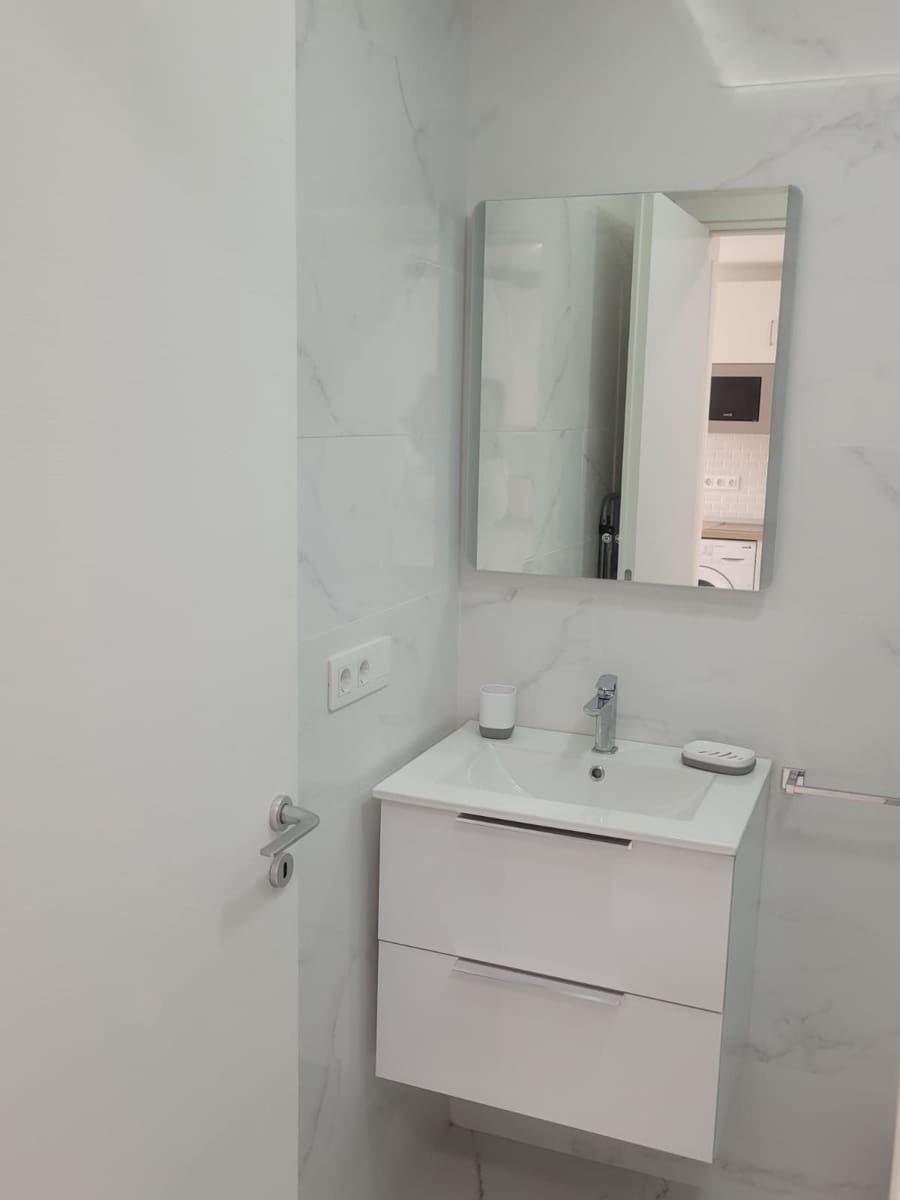 2 soveværelse Lejlighed til salg i Los Cristianos med swimmingpool - € 330.000 (Ref: 9188104)