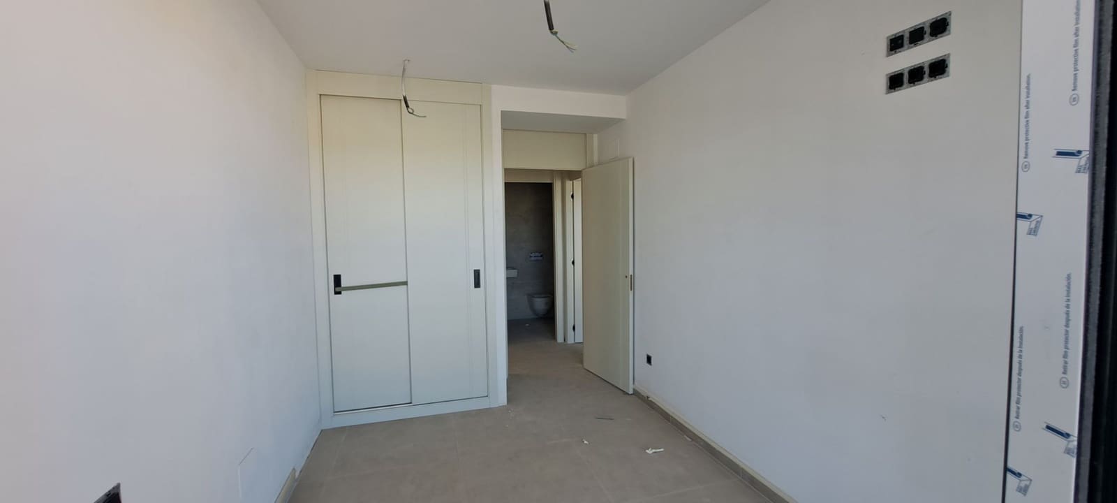 3 slaapkamer Appartement te koop in El Madronal met zwembad garage - € 750.000 (Ref: 9193559)