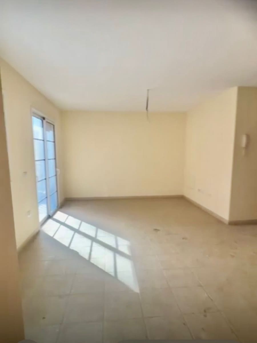 3 slaapkamer Villa te koop in Arafo met garage - € 319.000 (Ref: 9197507)