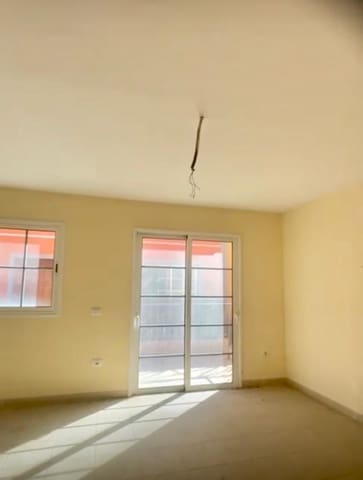 3 soveværelse Villa til salg i Arafo med garage - € 319.000 (Ref: 9197507)