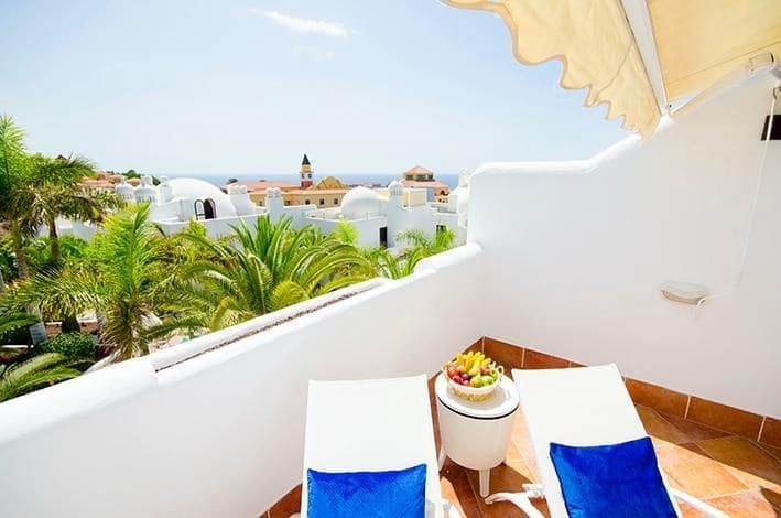 4 soveværelse Villa til salg i Callao Salvaje med swimmingpool garage - € 875.000 (Ref: 9202226)