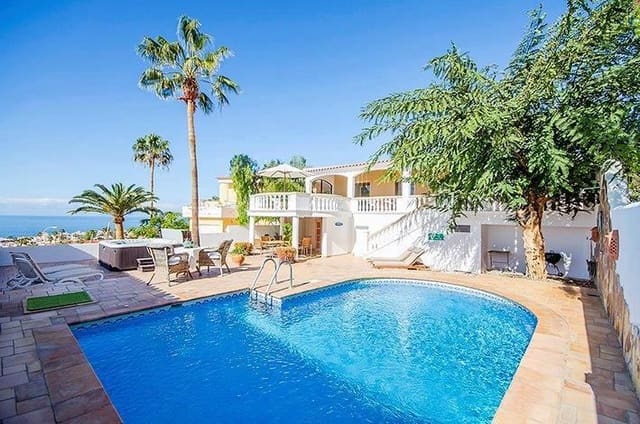 4 soveværelse Villa til salg i Callao Salvaje, Adeje med swimmingpool garage - € 875.000 (Ref: 9202226)