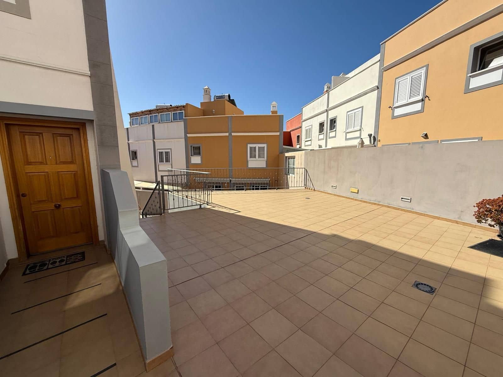 3 soveværelse Villa til salg i Arafo med garage - € 325.000 (Ref: 9208123)