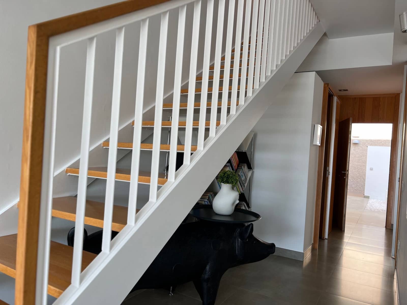 3 soveværelse Lejlighed til salg i La Caleta med swimmingpool - € 1.275.000 (Ref: 9246380)