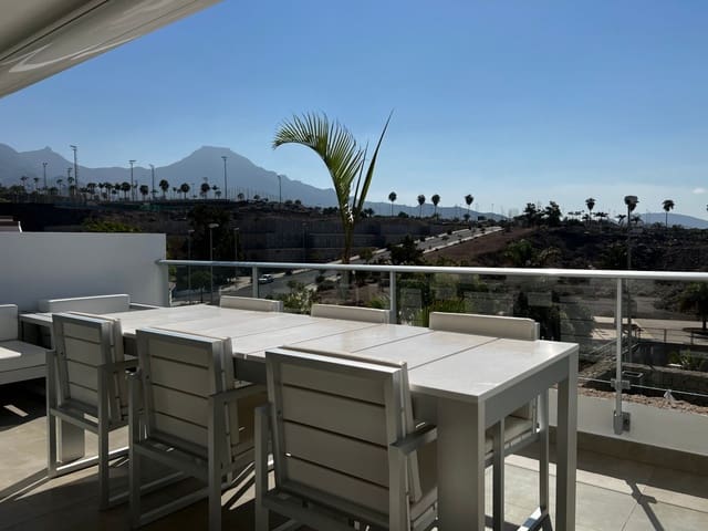 3 sovrum Lägenhet till salu i La Caleta, Valverde med pool - 1 275 000 € (Ref: 9246380)