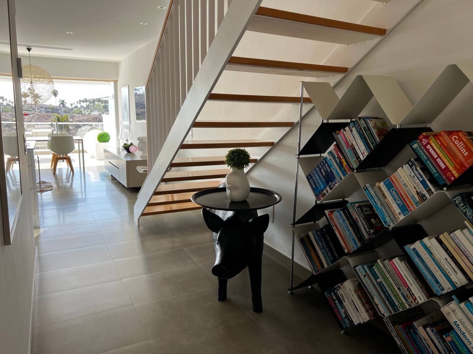 3 soveværelse Lejlighed til salg i La Caleta med swimmingpool - € 1.275.000 (Ref: 9246380)