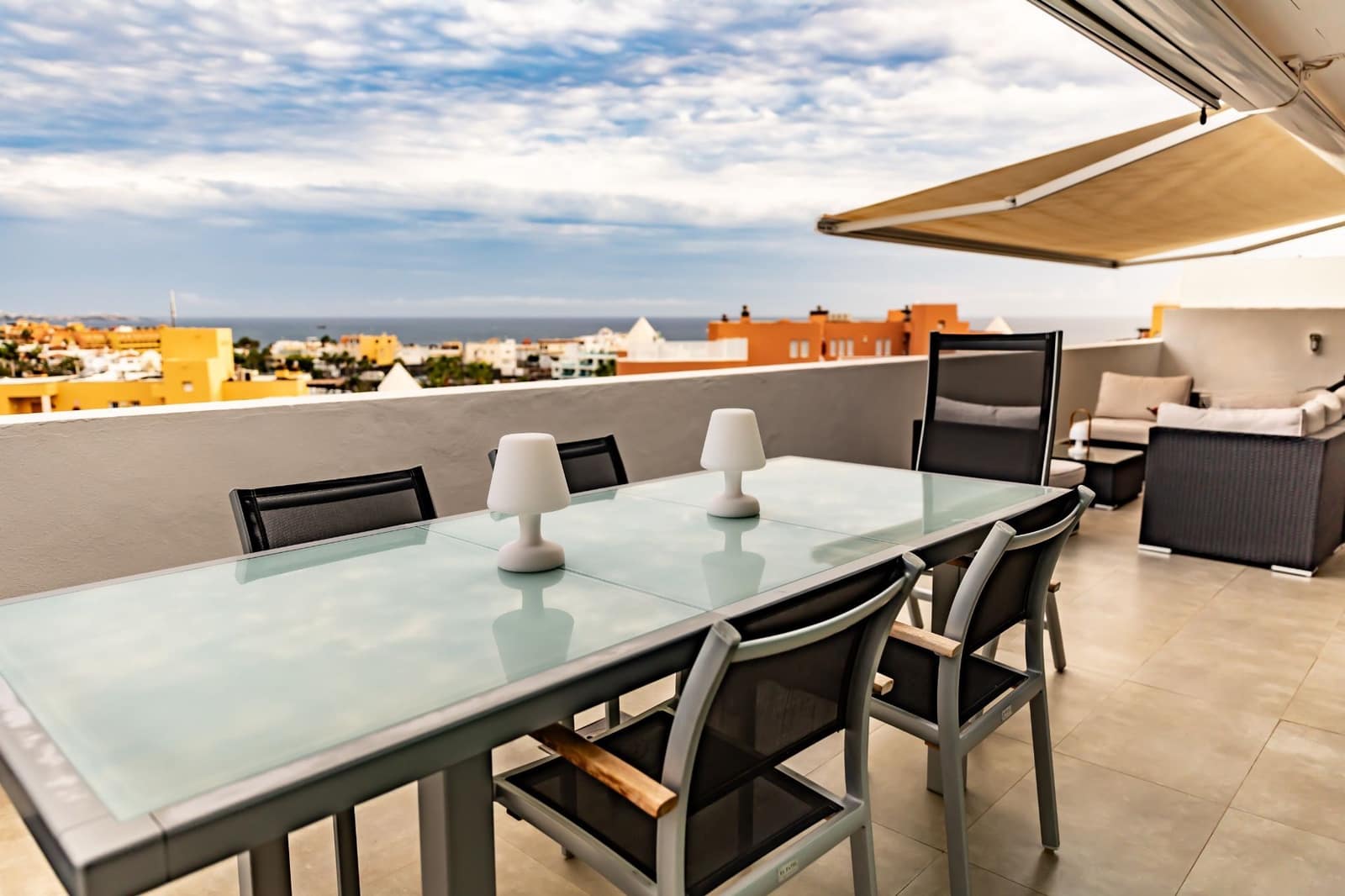 3 soveværelse Penthouse til salg i La Caleta med swimmingpool garage - € 1.650.000 (Ref: 9246381)