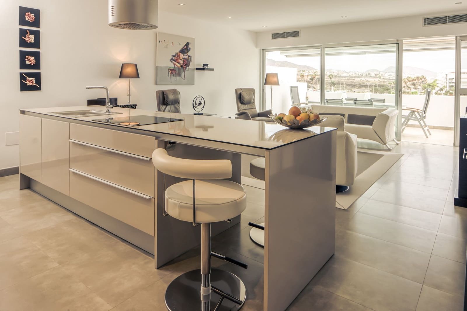 3 soveværelse Penthouse til salg i La Caleta med swimmingpool garage - € 1.650.000 (Ref: 9246381)