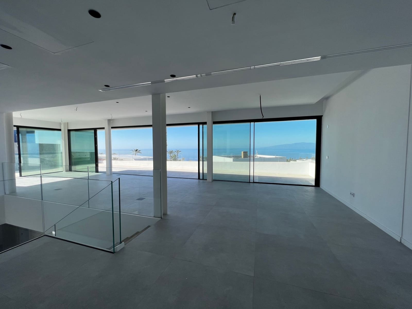 3 soveværelse Villa til salg i Guia de Isora med swimmingpool garage - € 3.290.000 (Ref: 9246383)