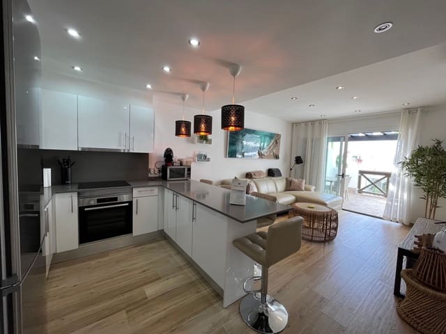 3 slaapkamer Huis te koop in Playa Paraiso, Adeje met zwembad garage - € 595.000 (Ref: 9251895)