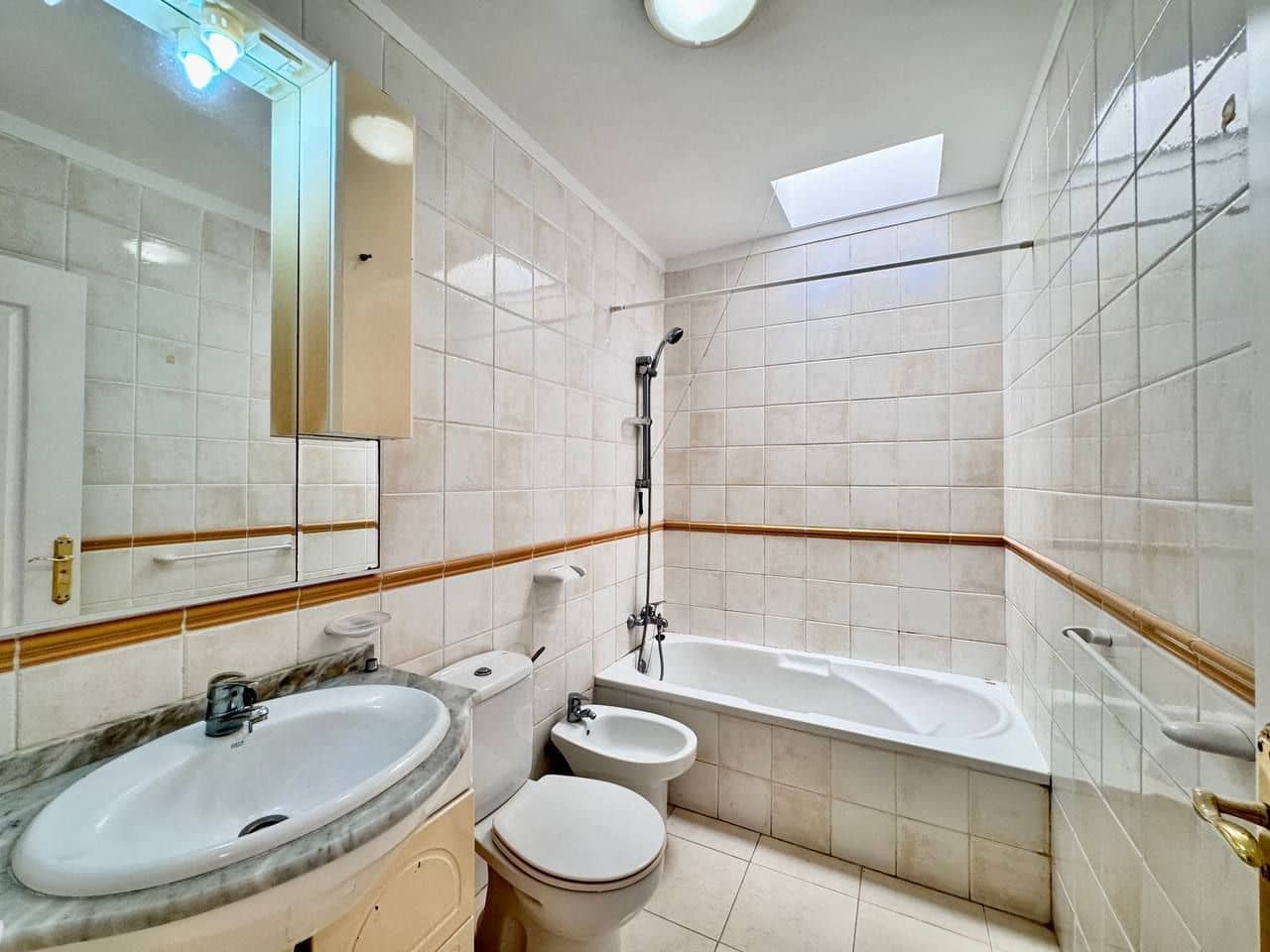 2 sypialnia Dom na sprzedaż w Callao Salvaje z basenem garażem - 325 000 € (Ref: 9254748)