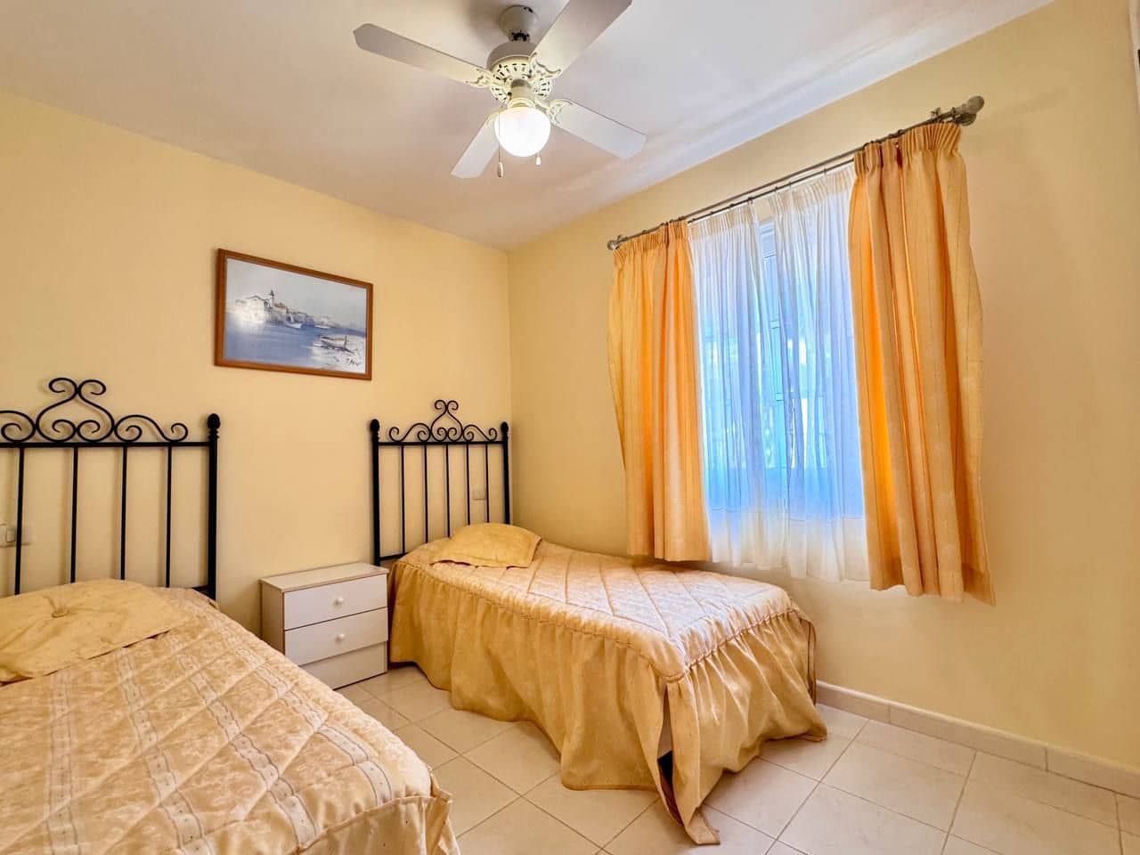 2 sypialnia Dom na sprzedaż w Callao Salvaje z basenem garażem - 325 000 € (Ref: 9254748)