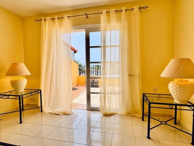 2 slaapkamer Huis te koop in Callao Salvaje, Adeje met zwembad garage - € 325.000 (Ref: 9254748)