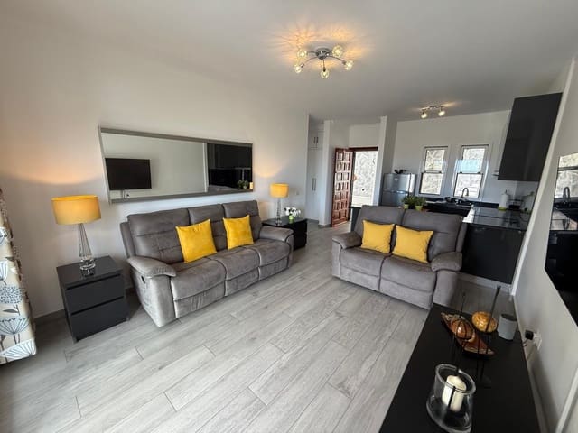 Apartamento de 1 habitación en San Eugenio Alto, Adeje en venta con piscina - 269.000 € (Ref: 9254751)