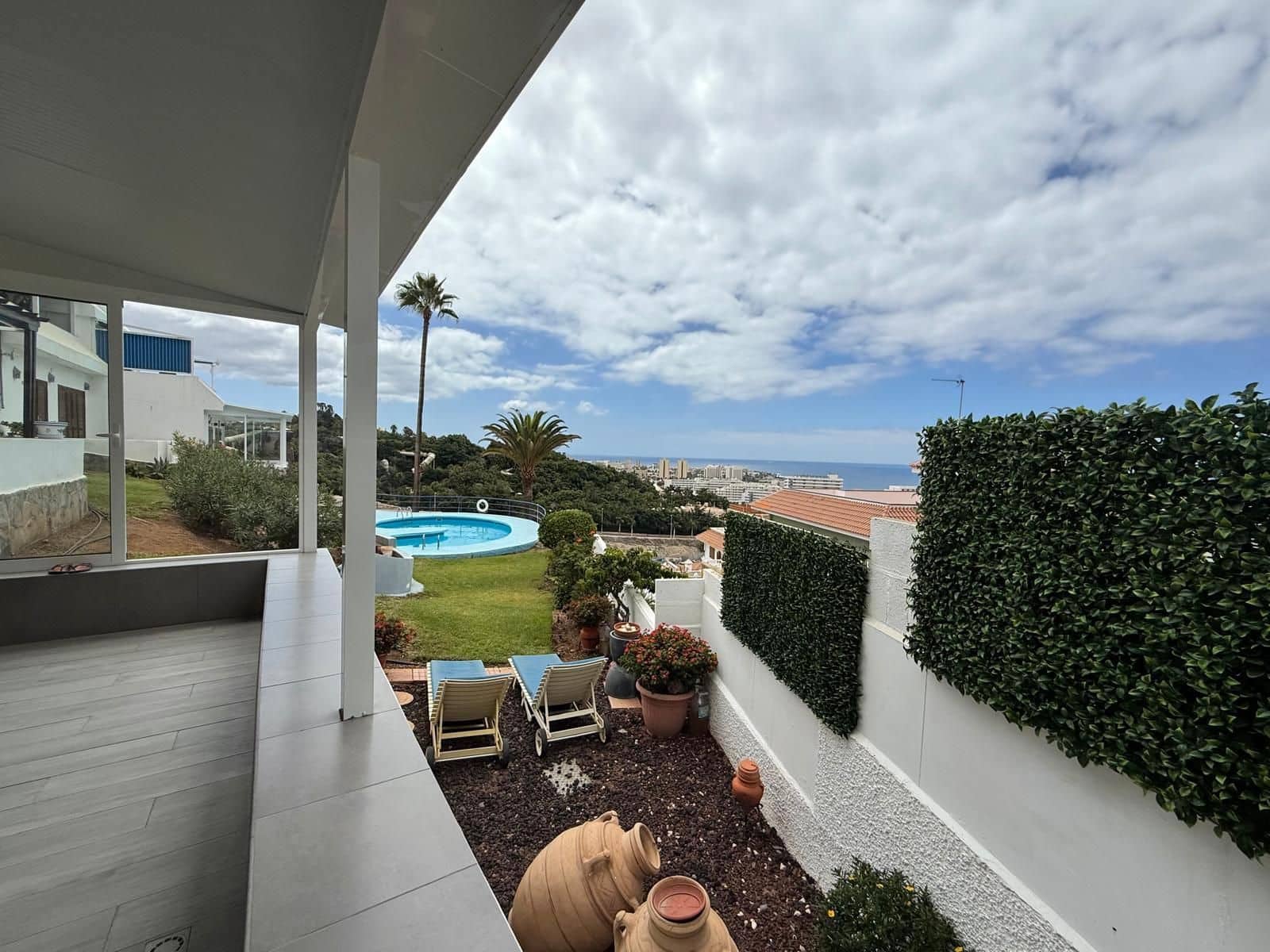 1 makuuhuone Huoneisto myytävänä paikassa Costa Adeje mukana uima-altaan - 269 000 € (Ref: 9254751)