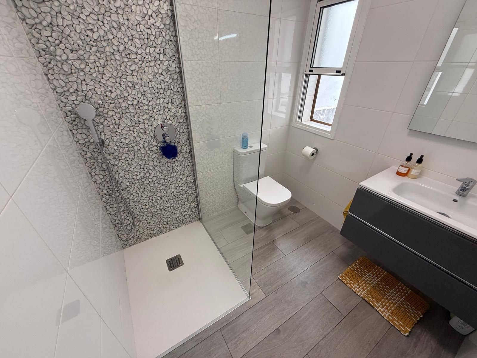 1 makuuhuone Huoneisto myytävänä paikassa Costa Adeje mukana uima-altaan - 269 000 € (Ref: 9254751)