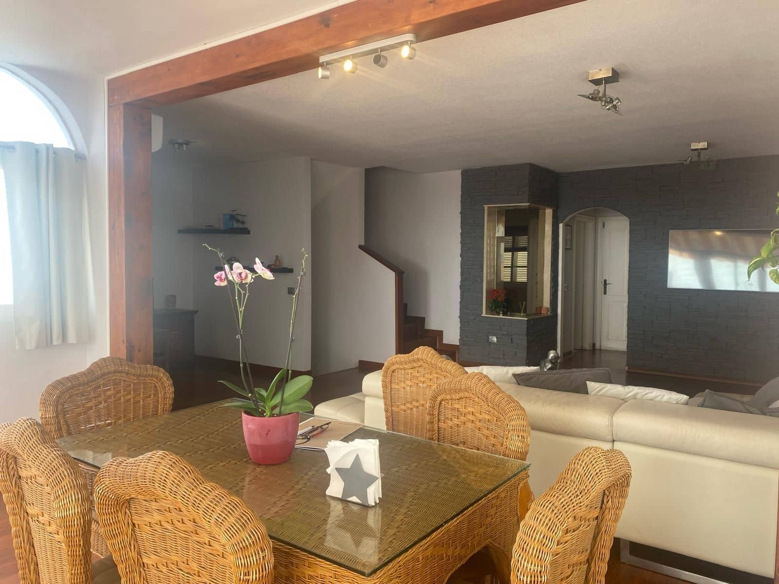 3 sypialnia Dom na sprzedaż w Torviscas z basenem garażem - 750 000 € (Ref: 9262269)