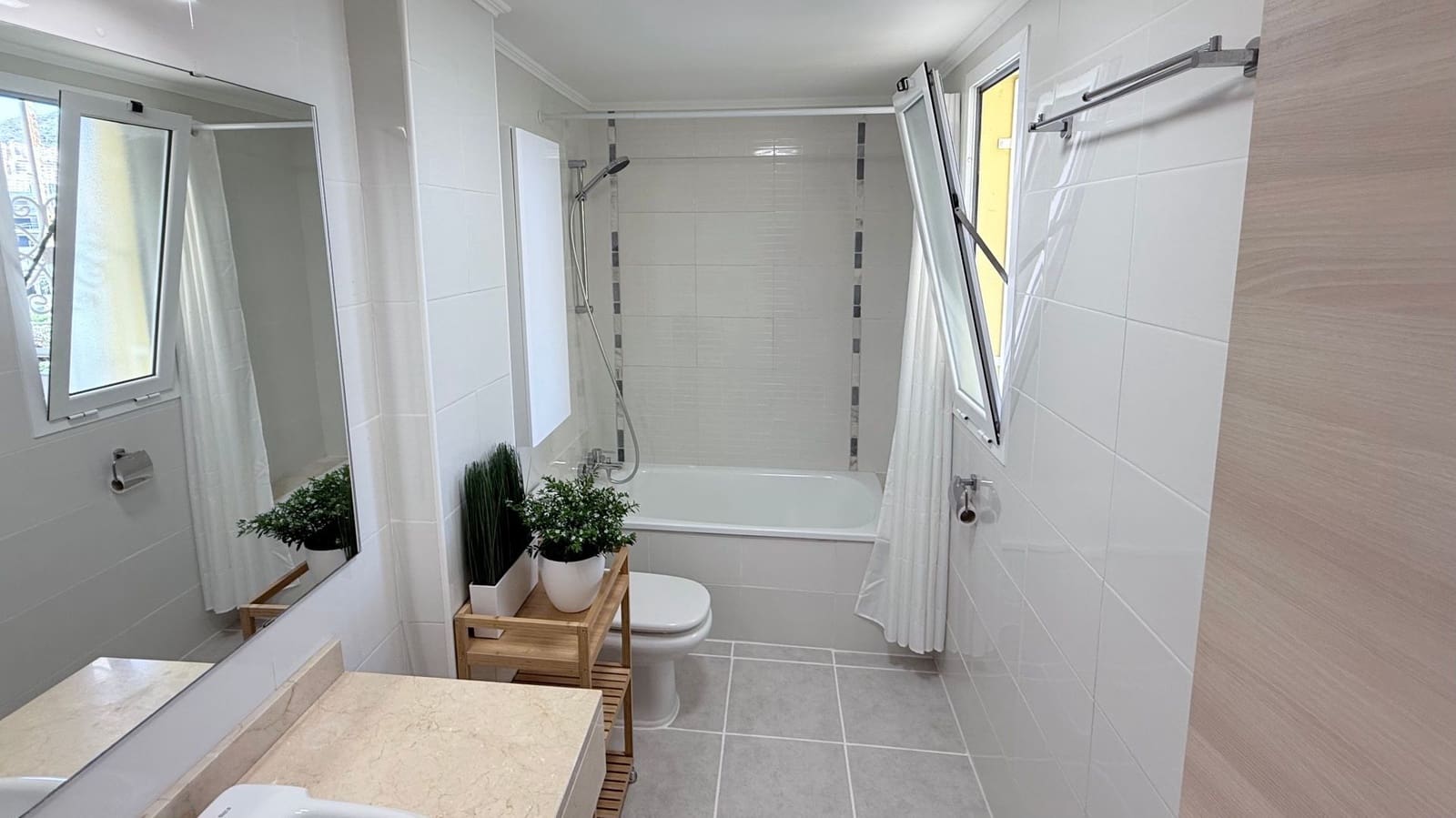 4 soveværelse Lejlighed til salg i Fanabe med swimmingpool garage - € 680.000 (Ref: 9262270)