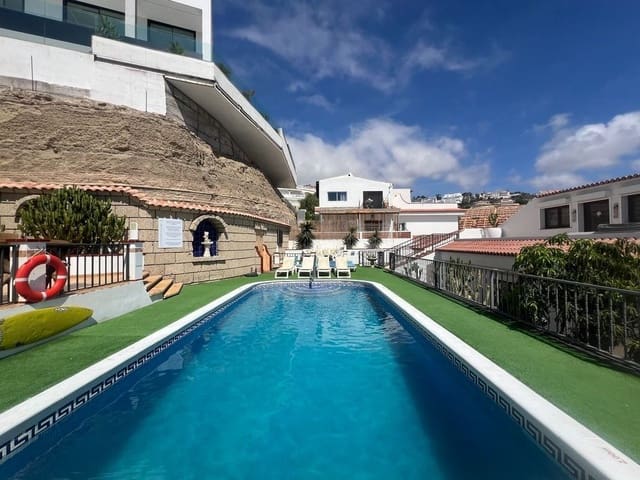 6 soverom Villa til salgs i San Eugenio Alto, Adeje med svømmebasseng garasje - € 1 700 000 (Ref: 9264056)