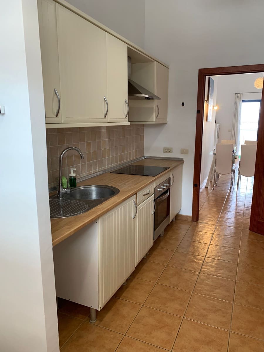 2 soveværelse Lejlighed til salg i San Miguel de Abona med swimmingpool garage - € 273.000 (Ref: 9265186)