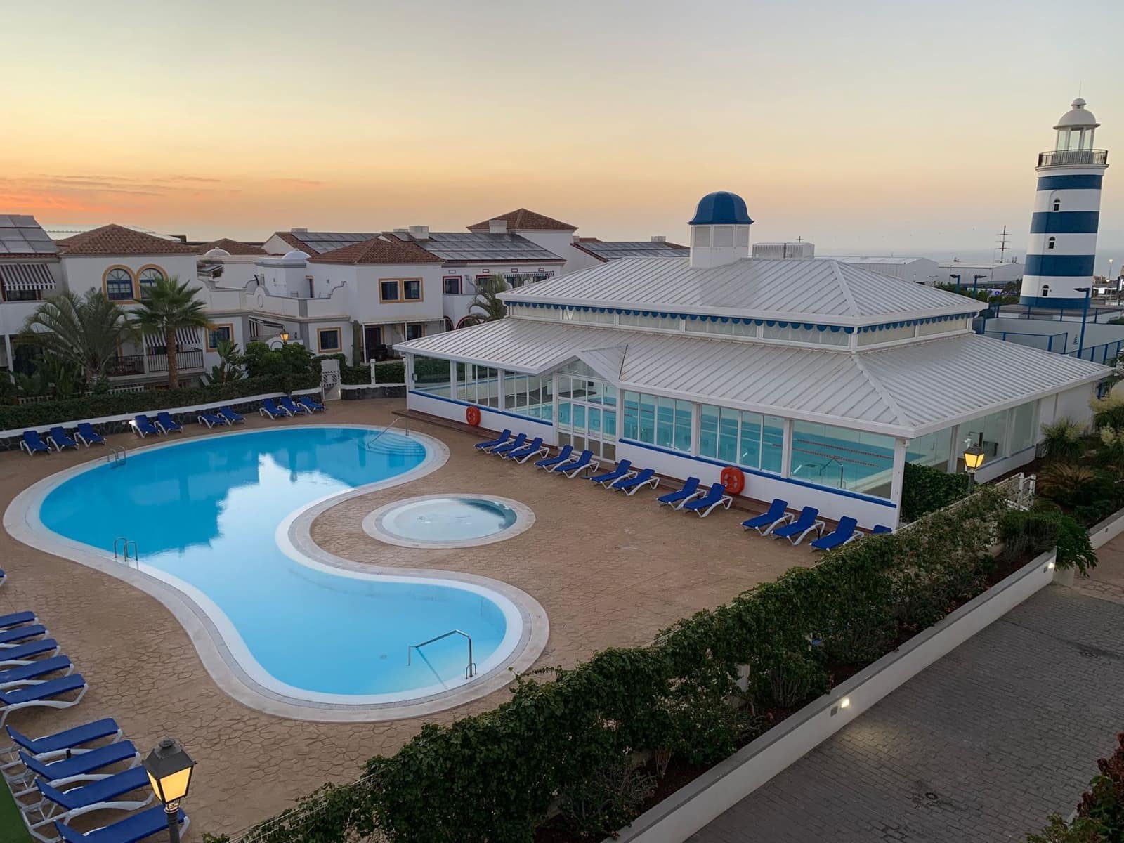 2 soveværelse Lejlighed til salg i San Miguel de Abona med swimmingpool garage - € 273.000 (Ref: 9265186)