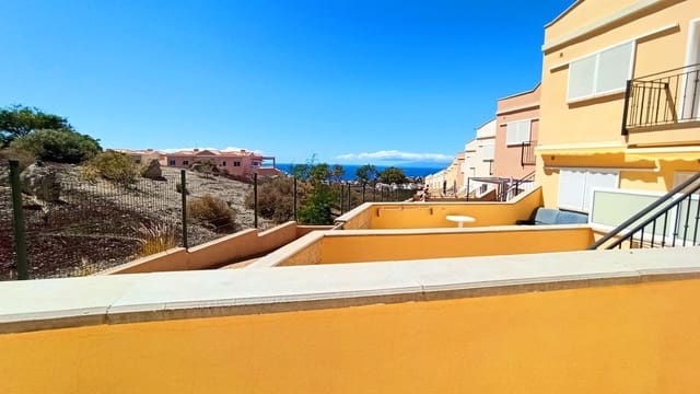 Apartamento de 1 habitación en Costa Adeje, Adeje en venta con piscina garaje - 395.000 € (Ref: 9291075)